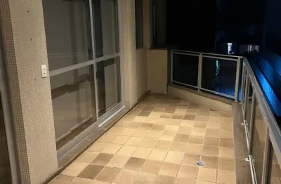 Maravilhoso apartamento com 3 quartos em ipanema  proximo  a lagoa