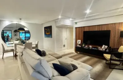 Apartamento reformado com 2 suítes no condomínio saint tropez