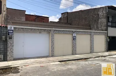 Casa com 4 quartos à venda na Rua Dezessete de Junho, 133, Álvaro Weyne, Fortaleza