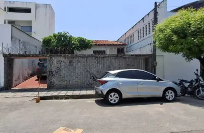 Excelente casa residencial com 03 quartos no bairro bela vista