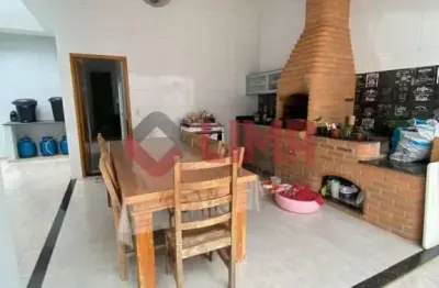 Casa com 3 quartos à venda no Jardim Bela Vista, Bauru 