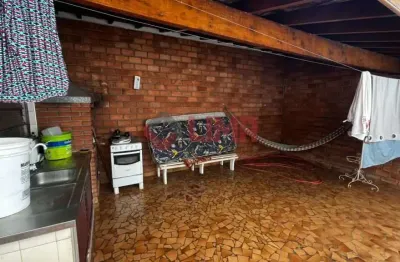 Casa espaçosa com 3 dormitórios - vila independência (próx. a  av. castelo branco e duque de caxias)