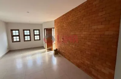 Linda residência para locação ou venda com 3 dormitórios, 1 suíte e 3 vagas de garagem no jardim contorno próximo ao seo espeto