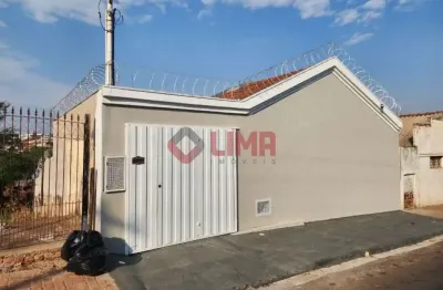 Casa com 3 quartos para alugar na Vila São João da Boa Vista, Bauru 