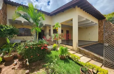 Casa com 3 quartos à venda na Vila São João da Boa Vista, Bauru 