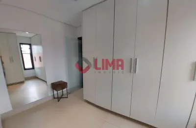 Maravilhosa residência no jardim colonial com 03 suítes climatizadas, área gourmet e piscina