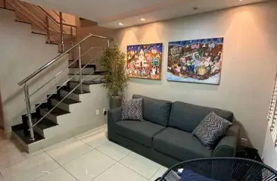 Sobrado com 3 quartos e churrasqueira - condomínio villa borghese - região do ribeirão do lipa