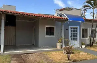 Casa térrea com 3 quartos - região do bom clima - condomínio hawaii residence - próximo do parque