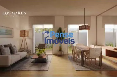 Casa com 2 quartos à venda na rua sagrado coração de jesus, 811, morro das pedras, florianópolis por r$ 970.000