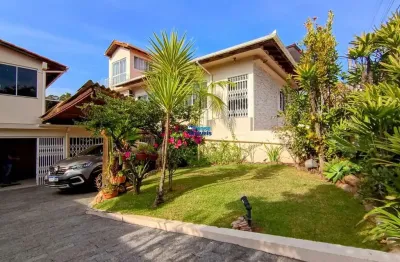 Casa com 4 quartos à venda na rua laércio costa, 125, trindade, florianópolis por r$ 1.280.000