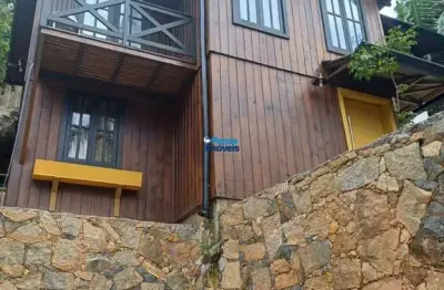 Casa com 2 quartos à venda na rua inério joaquim da silva, 1050, pântano do sul, florianópolis por r$ 470.000