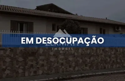 Casa para locação 3 quartos, 1 suite, 4 vagas, 215m², bela vista, gaspar - sc