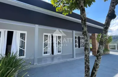 Casa com 3 quartos para alugar no Velha Central, Blumenau 