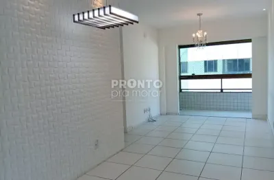 Apartamento com excelente localização em candeias, com 2 quartos.
