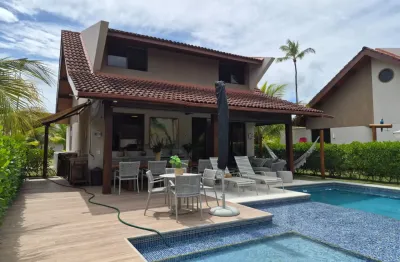 Bangalô Premium Oka Beach Residence: Onde o Luxo Encontra o Mar de Muro Alto.