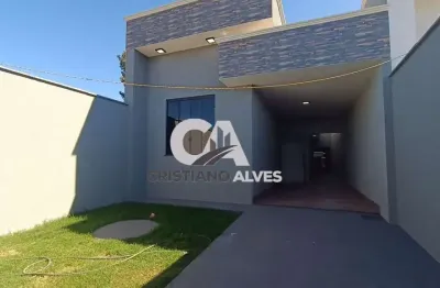 Casa à venda em aparecida de goiânia, setor pontal sul,acabamento de alto padrão com 03 quartos,espaço gourmet,