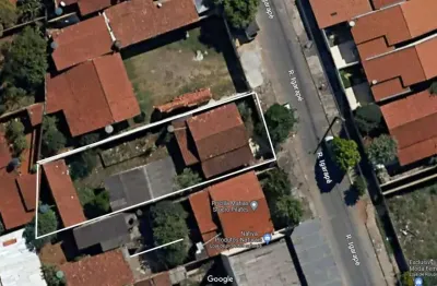 Casa com barracão simple a venda    plano vila alzira, aparecida de goiânia, ótima localização ao lado  avenida das mangueiras 