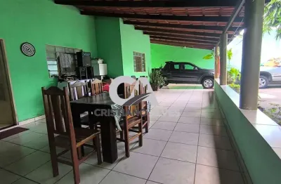 Casa sozinha no lote usada a venda 03 quartos, setor cidade vera cruz em goiânia, ótima localização, avenidas, supermercado,
