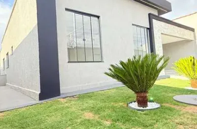 Casa de alto padrão em aparecida de goiânia , acesso rápido, avenida são joão, br, próximo supermercado loja de conveniência, 06 minutos buriti shopping.