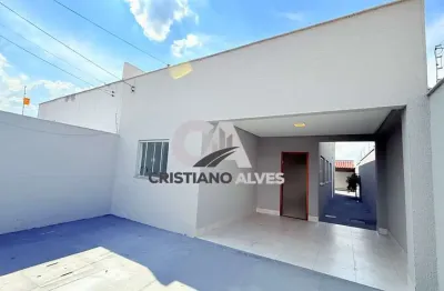 Casa usada  com piscina à venda com 02 quartos, espaço gourmet com piscina,  setor  bairro independência , aparecida de goiânia  ótima localização, avenidas, supermercado,
