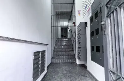 Sala comercial para alugar na Rua Tuiuti, Tatuapé, São Paulo