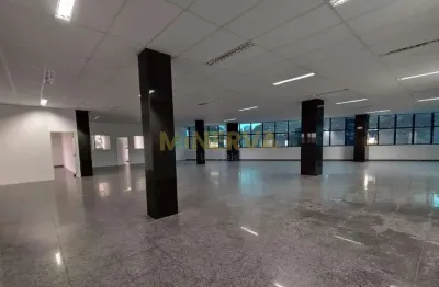 Prédio para alugar na Rua Quitandinha, Vila Galvão, Guarulhos