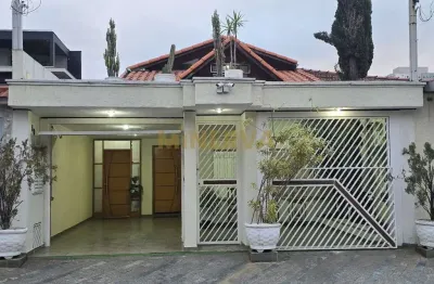 Sobrado em Condomínio Fechado na Vila Rosália | Área Gourmet, Sótão Multiuso e 3 Vagas