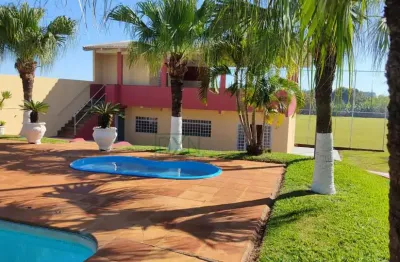 Chácara / sítio com 1 quarto à venda na Rua Camboriú, 685, Chácara Santa Maria, Cambé