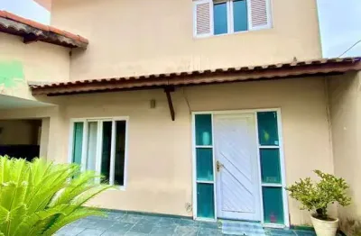 Casa com 3 quartos à venda na Vila Bandeirantes, Poá 