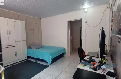 Casa com 3 quartos à venda no Jardim Quaresmeira II, Suzano 