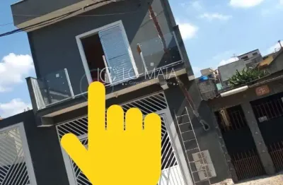 Casa com 2 quartos para alugar na Rua Pindorama, Jardim Revista, Suzano