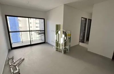 Apartamento novo de 02 quartos no coração do miramar