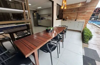 Triplex com 3 suítes, todo projetado e à 200m da praia de camboinha