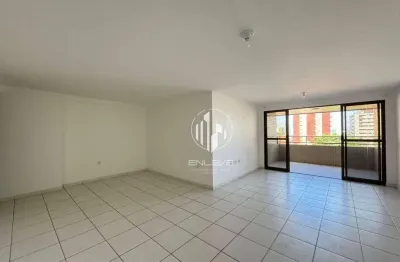 Amplo apartamento com 03 suítes + dce na praia do cabo branco