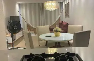 Apartamento de 103 com 3 quartos e móveis planejados