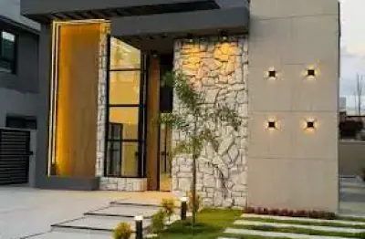 Casa de 105m2 com 3 Quartos + Piscina Privativa, em Condomínio Fechado