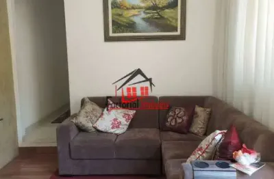 Vende se imóvel bem localizado no bairro alípio de melo.