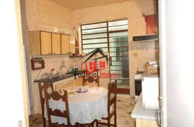 Casa com 3 quartos e 2 banheiros à venda, 500 m² por r$ 1.020.000,00