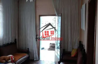 Casa com 3 quartos à venda na Rua Juno, Glória, Belo Horizonte