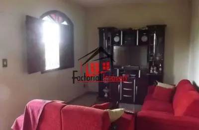 Casa 2 quartos com lote de 588 m² à venda, próxima à av abílio machado.