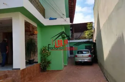 Casa grande separada em duas no bairro alípio de melo, bh/mg