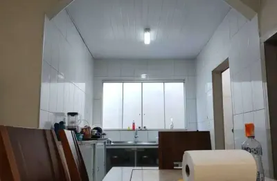 Casa de 3 quartos, suíte + loja + salas + oficina ? bairro: inconfidência