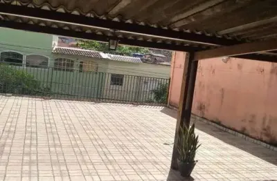 Casa a venda de 02 quartos, 02 barrações, ampla área, dom bosco , bh.