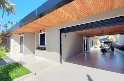 Suíte master,  suíte, 2 quartos, 2 salas, escrit, coz. planej, piscina, espaço gourmet, 8 vagas, a/c-455m²