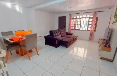 Centro - 3 quartos, sala cozinha, 2 bwc, 4 vagas, quintal amplo, ac.213.87 , terreno 479,25m²