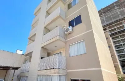 Excelente apartamento no centro de 2 quartos c/sacada, churrasqueira, 1 vaga, a/priv. 66m²