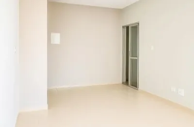 Lindo apartamento no maria luiza , de 3 quartos, sala, coz. bwc, sacada, 1 vaga