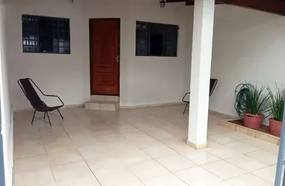 Casa com 4 quartos à venda no residencial abussafe ii, londrina  por r$ 599.000