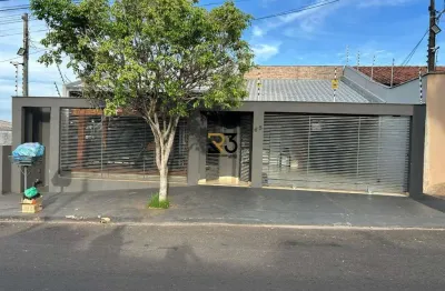 Casa com 3 quartos à venda no jardim continental, londrina  por r$ 700.000