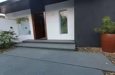 Casa comercial para alugar no Centro, Londrina 